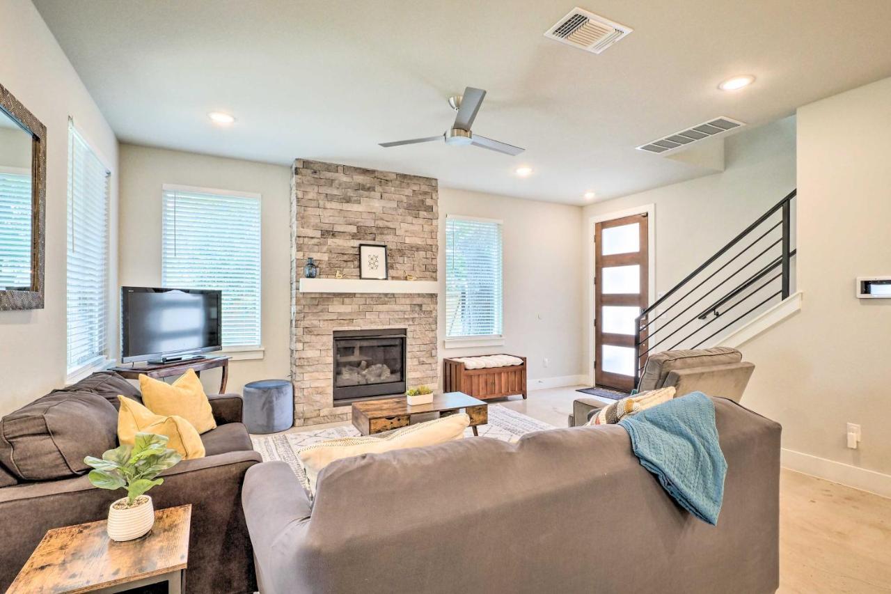 Gorgeous Georgetown Home, Walk To The Square! المظهر الخارجي الصورة